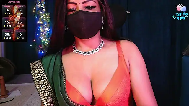 Snapshot of Aashiya- chatting on 02.15.26 Aashiya- online show from 02.15.26