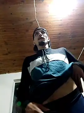 Snapshot of elgoguexxx chatting on 11.24.25 elgoguexxx online show from 11.24.25