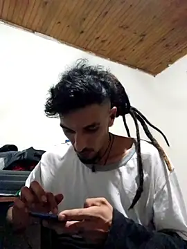 Snapshot of elgoguexxx chatting on 12.04.25 elgoguexxx online show from 12.04.25