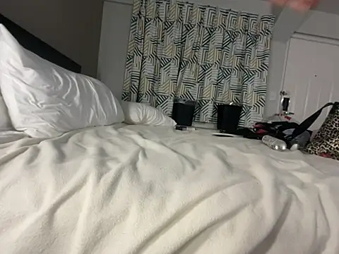 Snapshot of tatted-bitty chatting on 11.09.25 tatted-bitty online show from 11.09.25