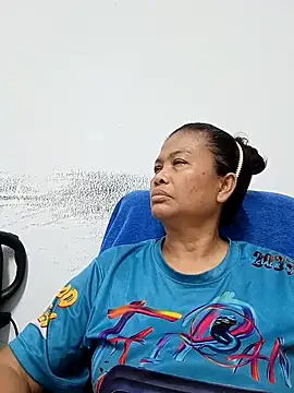 Snapshot of Fon_Bigboobs chatting on 02.09.26 Fon Bigboobs online show from 02.09.26