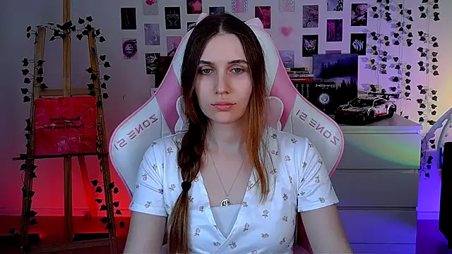 AliceCharmy online show from 09.09.25