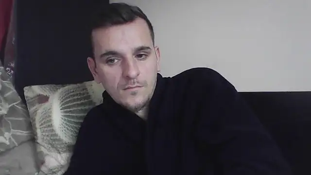 Huge cock22cm online show from 02.10.25