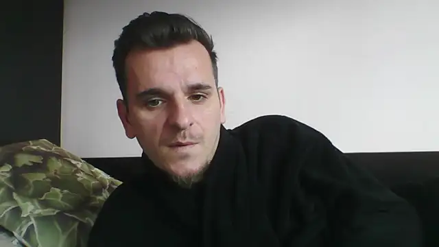 Huge cock22cm online show from 02.17.25