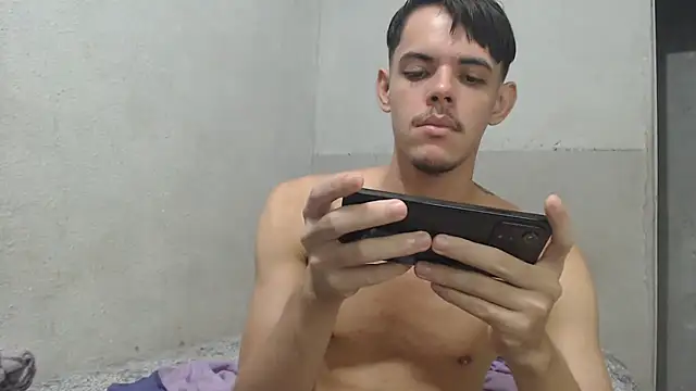 MicaelRian69 online show from 04.29.26