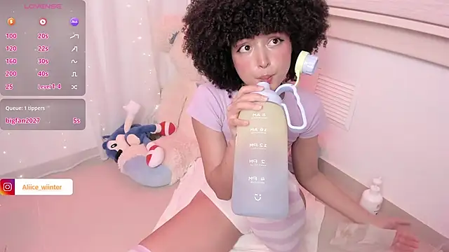 Alice winter  online show from 06.25.26