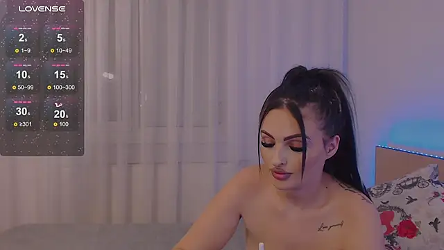 Snapshot of jesselines_ chatting on 02.21.25 jesselines online show from 02.21.25