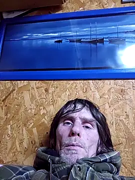 Snapshot of daiwantu chatting on 12.17.25 daiwantu online show from 12.17.25