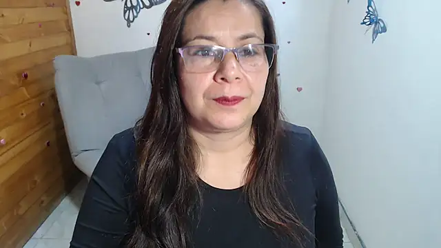 Snapshot of lilisa777 chatting on 07.21.26 lilisa777 online show from 07.21.26