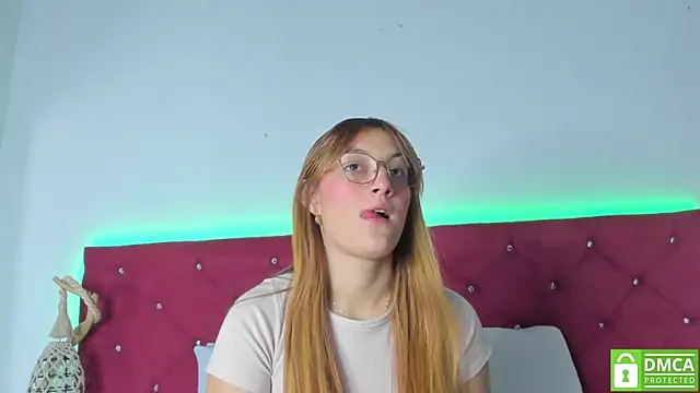 Ruth harvey  online show from 03.06.25