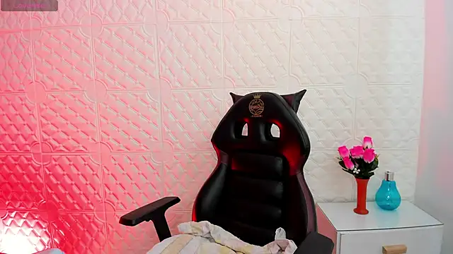 Alessandraa ferri  online show from 02.13.25