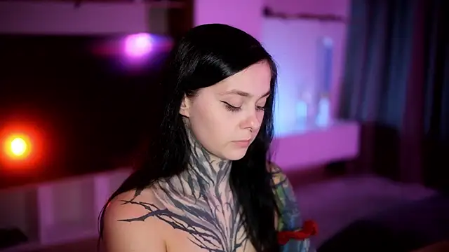 Snapshot of AcidPie chatting on 10.02.25 AcidPie online show from 10.02.25