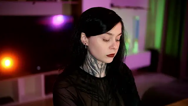 Snapshot of AcidPie chatting on 10.16.25 AcidPie online show from 10.16.25