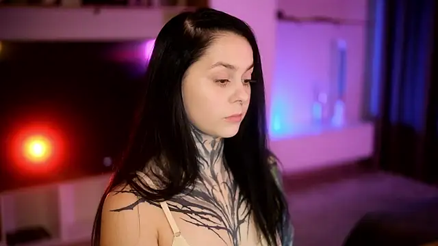 Snapshot of AcidPie chatting on 11.10.25 AcidPie online show from 11.10.25