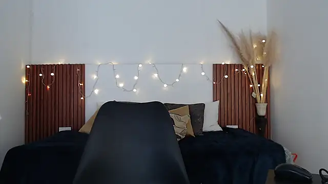 Dakotagloss online show from 12.23.24