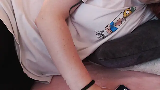 Snapshot of ViioletaMora chatting on 03.16.25 ViioletaMora online show from 03.16.25