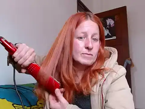 Snapshot of ViioletaMora chatting on 10.03.25 ViioletaMora online show from 10.03.25