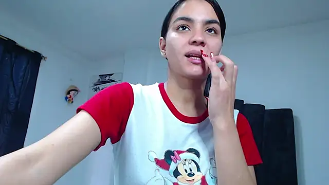 Ariel Zeo1 online show from 11.15.25