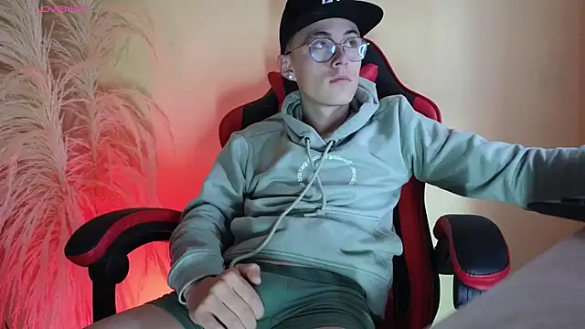 Elian Cooper online show from 02.26.25