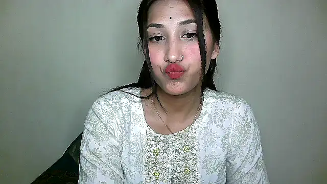 Snapshot of Princess_noorjahan chatting on 12.23.24 Princess noorjahan online show from 12.23.24