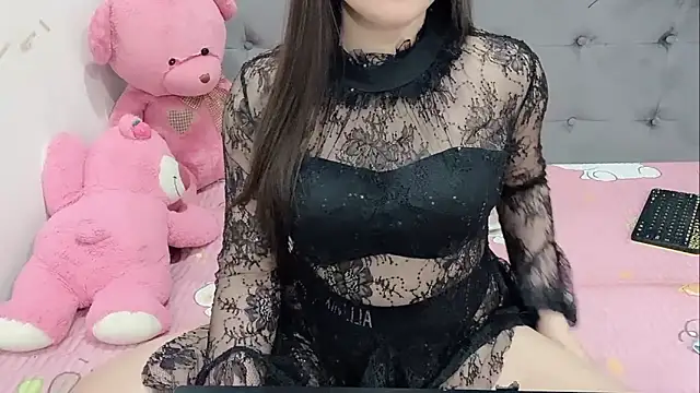 Snapshot of Funikio chatting on 09.24.25 Funikio online show from 09.24.25