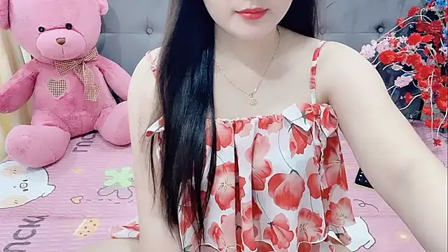 Snapshot of Funikio chatting on 11.06.25 Funikio online show from 11.06.25