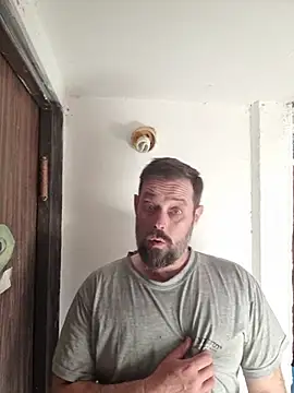 Snapshot of zefside42 chatting on 11.23.25 zefside42 online show from 11.23.25