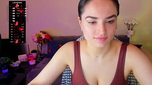 Snapshot of Camilla__one__ chatting on 02.05.25 Camilla one online show from 02.05.25