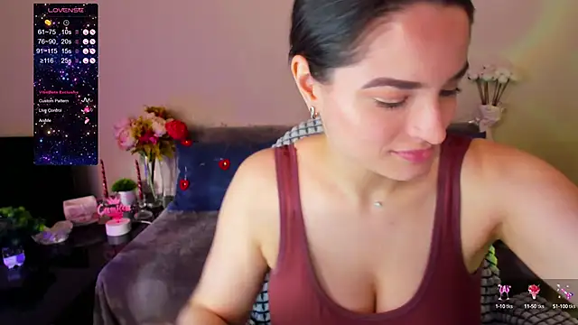 Snapshot of Camilla__one__ chatting on 02.05.25 Camilla one online show from 02.05.25