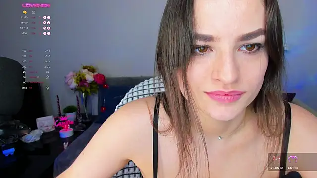 Snapshot of Camilla__one__ chatting on 02.12.25 Camilla one online show from 02.12.25