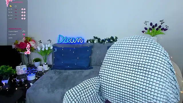 Snapshot of Camilla__one__ chatting on 03.14.25 Camilla one online show from 03.14.25