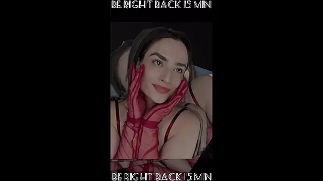 Snapshot of Camilla__one__ chatting on 10.22.25 Camilla one online show from 10.22.25