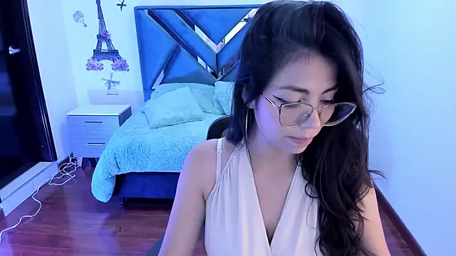 Snapshot of Aylinn_diaz chatting on 01.13.25 Aylinn diaz online show from 01.13.25