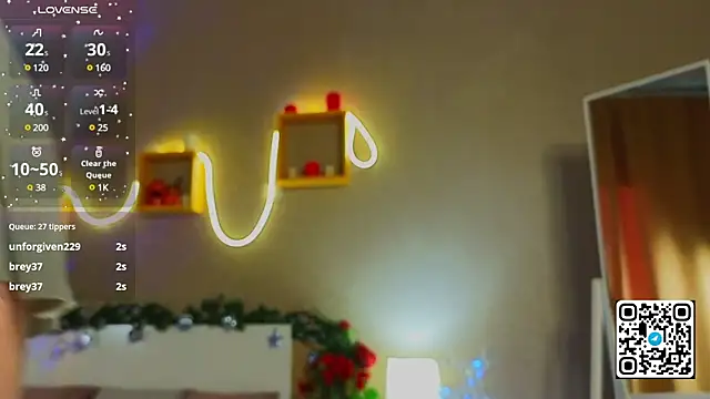 Snapshot of oliviabr0wn0 chatting on 01.22.25 oliviabr0wn0 online show from 01.22.25