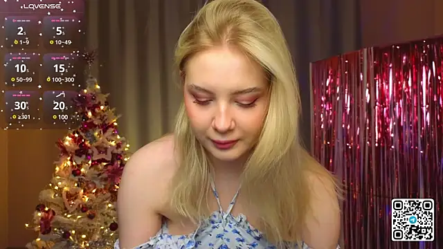 Snapshot of oliviabr0wn0 chatting on 01.28.25 oliviabr0wn0 online show from 01.28.25