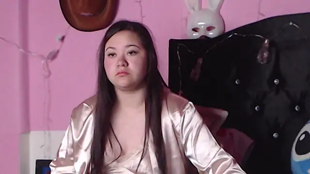 NikkiRous  online show from 02.01.25