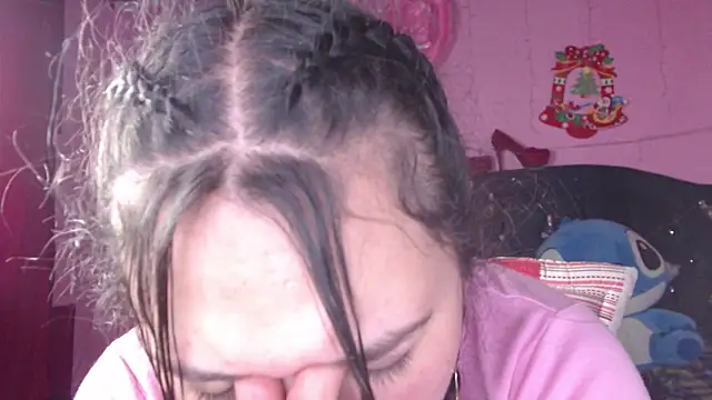 NikkiRous  online show from 02.10.25