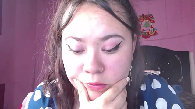 NikkiRous  online show from 02.12.25