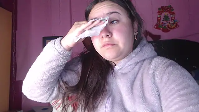 NikkiRous  online show from 09.12.25