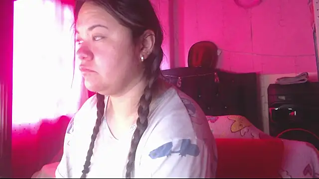 NikkiRous  online show from 07.09.26