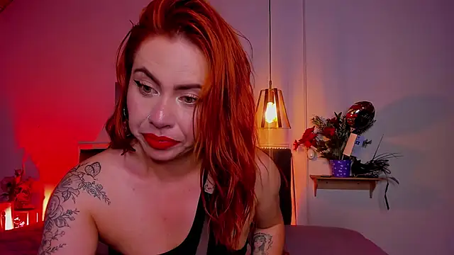 Snapshot of Dulce_charlottee chatting on 12.27.24 Dulce charlottee online show from 12.27.24