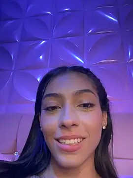 Snapshot of Ema_azel chatting on 12.30.24 Ema azel online show from 12.30.24