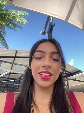 Snapshot of Ema_azel chatting on 01.07.25 Ema azel online show from 01.07.25