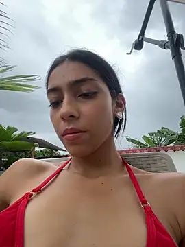 Snapshot of Ema_azel chatting on 03.20.25 Ema azel online show from 03.20.25