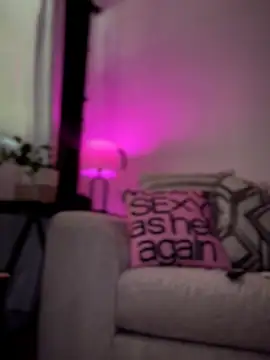 Snapshot of BrattyBae_xo chatting on 05.22.26 BrattyBae xo online show from 05.22.26