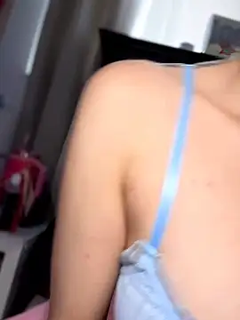 Snapshot of BrattyBae_xo chatting on 06.28.26 BrattyBae xo online show from 06.28.26