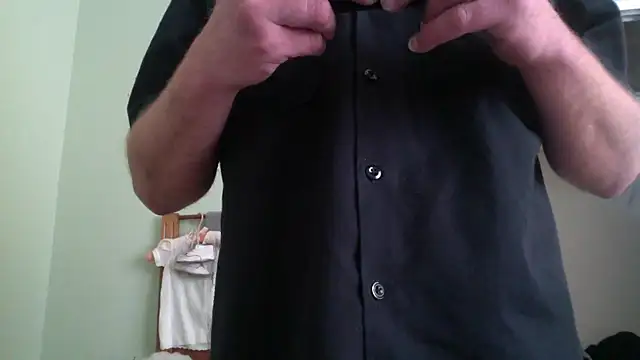 Snapshot of BIGWHITECOCKDOC36 chatting on 03.19.25 BIGWHITECOCKDOC36 online show from 03.19.25