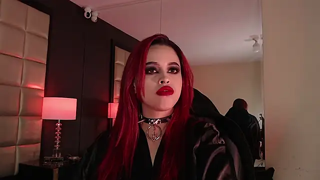 Snapshot of EvaaFoxxy1 chatting on 02.17.25 EvaaFoxxy1 online show from 02.17.25