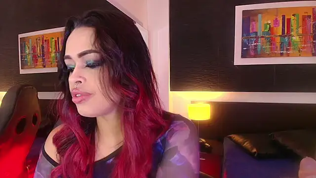 EvaaFoxxy1 online show from 04.28.26