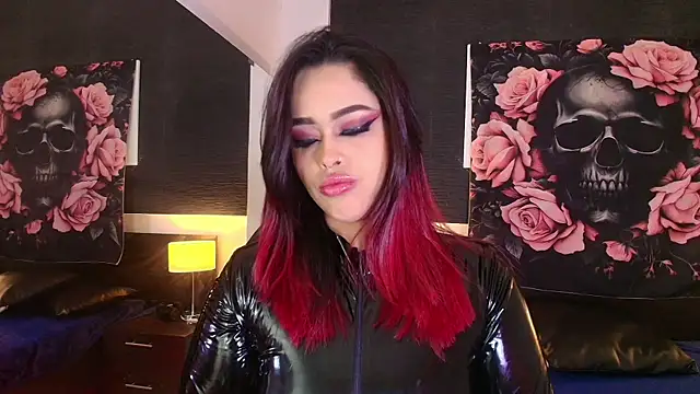 EvaaFoxxy1 online show from 06.10.26